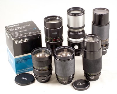 Lot 372 - A Group of Nikon Fit Zoom Lenses