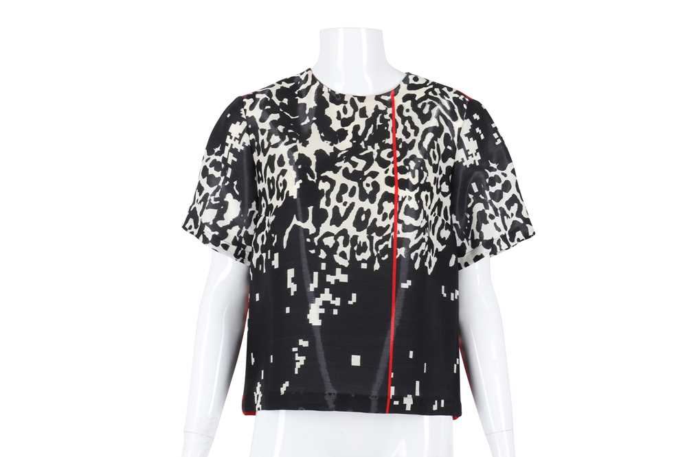 Lot 685 - Two Tops Preen and Stella McCartney