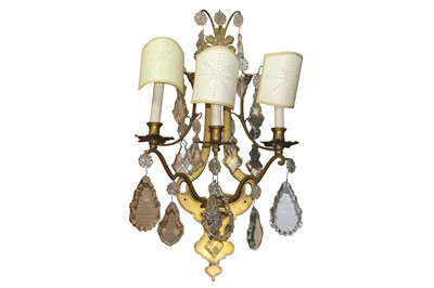 Lot 532 - A PAIR OF FRENCH ORMOLU WALL SCONCES, LATE 19TH/ EARLY 20TH CENTURY