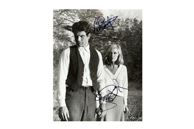 Lot 1472 - Bonnie & Clyde.- Warren Beatty & Faye Dunaway