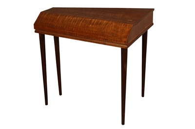 Lot 135 - A WALNUT OCTAVINA SPINET BY ROBERT & GOBLE