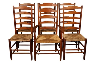 Lot 26 - A SET OF FIVE COTSWOLD SCHOOL YEW WOOD LADDER BACK DINING CHAIRS BY EDWARD GARDINER