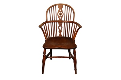 Lot 141 - A YEW WOOD, ASH AND ELM LOW BACK DOUBLE BOW WINDSOR CHAIR