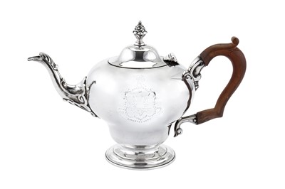 Lot 370 - A William IV sterling silver teapot, London 1830 by Charles Fox