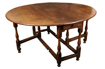 Lot 139 - A LATE 17TH CENTURY OAK OVAL GATELEG DINING TABLE