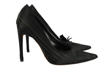 Lot 667 - Dolce & Gabbana Black Stripe Heeled Pump - Size 36