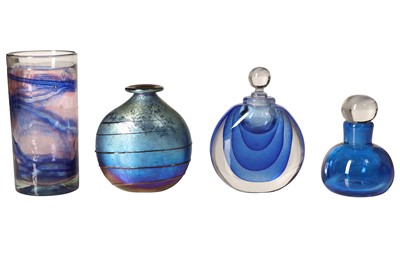 Lot 182 - A SIDDY LANGLEY IRIDESCENT GLASS FLATTENED OVOID SCENT BOTTLE