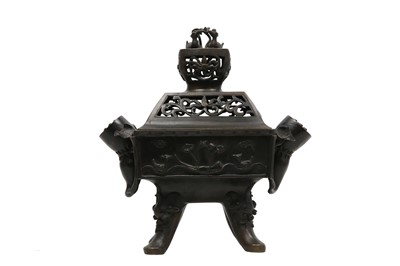 Lot 997 - A BRONZE 'MARRIAGE' INCENSE BURNER AND COVER.