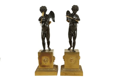 Lot 121 - MANNER OF CLAUDE  GALLE  (1759-1815): A FINE PAIR OF EARLY 19TH CENTURY EMPIRE PATINATED AND GILT BRONZE FIGURES OF CUPID