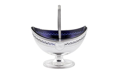 Lot 421 - A George III sterling silver sugar basket, London 1792 by Henry Chawner (reg. 11th Nov 1786)