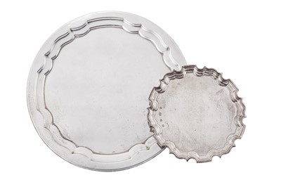 Lot 286 - A modern Elizabeth II sterling silver tray, Sheffield 1992 by Exchange Findings Ltd