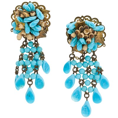 Lot 76 - Vintage Turquoise Beaded Clip On Earrings CIRCA 1950's
