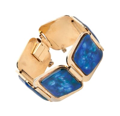 Lot 81 - Vintage Blue Square Link Bracelet CIRCA 1970's