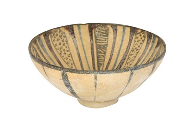 Lot 52 - A KASHAN COBALT BLUE UNDERGLAZE-PAINTED POTTERY BOWL