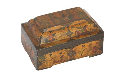 Lot 112 - A LACQUERED PAPIER-MÂCHÉ LIDDED BOX WITH HUNTING SCENES