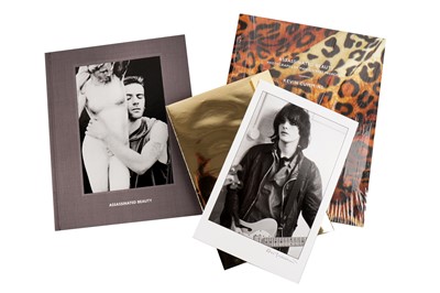 Lot 1620 - Manic Street Preachers