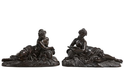 Lot 123 - AFTER JEAN GOUJON (1510-1566): A FINE PAIR OF MID 19TH CENTURY BRONZE FIGURES OF RIVER NYMPHS