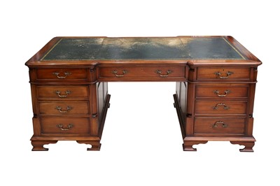 Lot 490 - A MAHOGANY PEDESTAL PARTNERS WRITING DESK, LATE 20TH CENTURY
