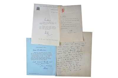 Lot 1436 - Autograph Collection.- Politicians