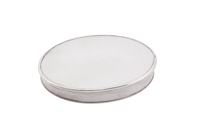 Lot 104 - A rare George I Britannia standard silver snuff box, London 1716 by James Overing (reg. 7th October 1717)