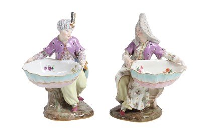 Lot 61 - A PAIR OF 19TH CENTURY MEISSEN PORCELAIN OTTOMAN FIGURES MADE FOR THE TURKISH MARKET