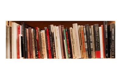 Lot 1069 - America.- A large collection of 76 illustrated reference books