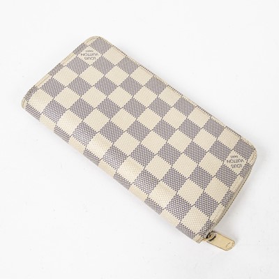 Lot 71 - Louis Vuitton Damier Azur Zippy Wallet