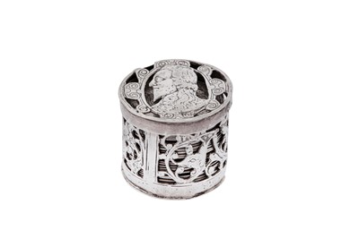 Lot 108 - A Charles I early 17th century unmarked silver counter box ‘Sovereigns of England’, circa 1632 by or from the workshops of Simon and Willem de Passe