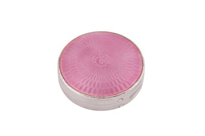 Lot 79 - A George V sterling silver and guilloche enamel pill box / compact, Birmingham 1926 by Adie Brothers