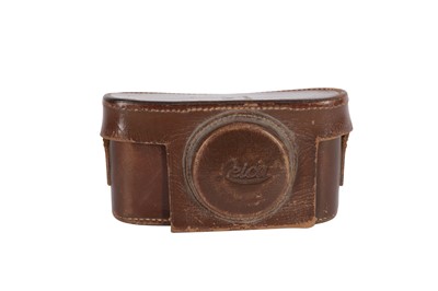 Lot 326 - A Very Early Leica I Ever Ready Case