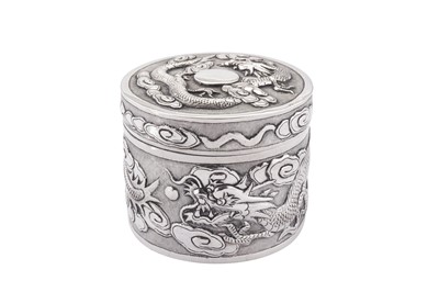 Lot 189 - An early 20th century Chinese Export silver dressing table box, Canton circa 1920 retailed by Sing Fat