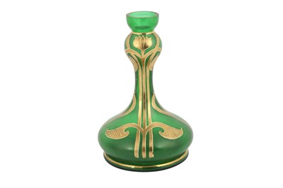 Lot 110 - A CONTINENTAL GREEN BOTTLE VASE, LATE 20TH CENTURY