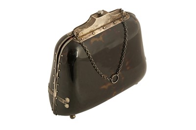 Lot 163 - λ A RARE AND UNUSUAL TORTOISESHELL HANDBAG