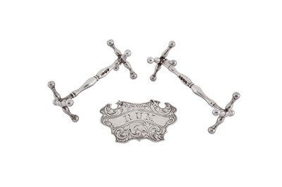Lot 452 - A pair of early Victorian sterling silver knife rests, London 1840 by W?