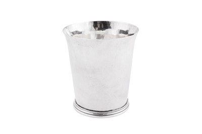 Lot 451 - A Charles II sterling silver beaker, London 1682 by Edward Gladwin (free 1668 – active until circa 1694 or 1699)