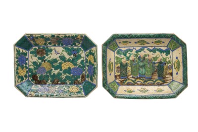 Lot 318 - A PAIR OF MOKUBEI-STYLE EARTHENWARE DISHES.