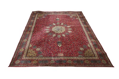 Lot 66 - A MACHINE MADE CARPET OF ARDEBIL DESIGN