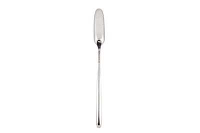 Lot 212 - A George III sterling silver marrow scoop, London 1799 by William Sumner
