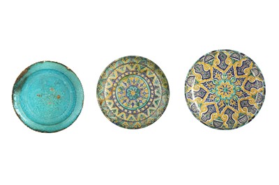 Lot 91 - TWO LARGE MOROCCAN POTTERY CHARGERS AND A TURQUOISE-GLAZED MONOCHROME POTTERY DISH