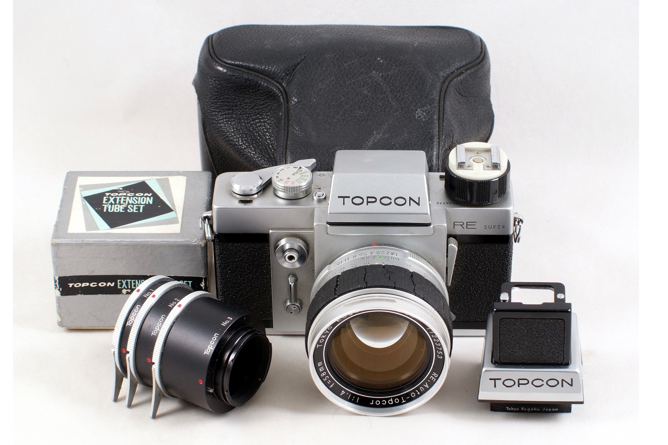 TOPCON RE SUPER　＋　Auto-Topcor 58mm F1.4 Lot 30 - Topcon RE Super with 58mm f1.4 RE Auto-Topcor