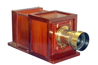 Lot 8 - Reproduction Sliding Box Camera with Large Ross Lens
