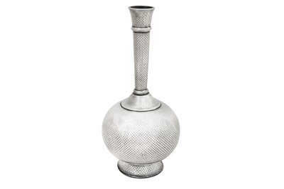 Lot 365 - A FINE BIDRI SILVER-INLAID LONG-NECKED FLASK (SURAHI)