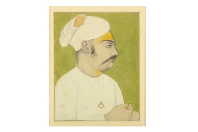Lot 118 - A RAJPUT RULER'S BUST PORTRAIT