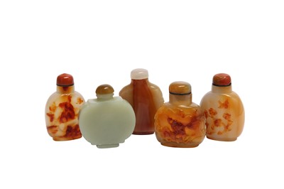 Lot 895 - A COLLECTION OF CHINESE SNUFF BOTTLES.