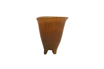 Lot 460 - A CHINESE RHINOCEROS HORN TRIPOD INCENSE BURNER.
