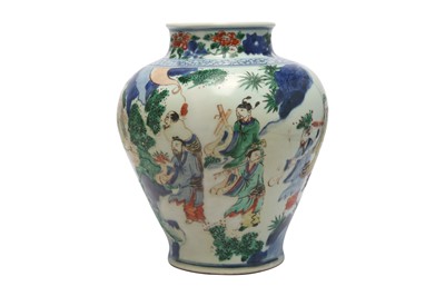 Lot 56 - A CHINESE FAMILLE VERTE 'BAXIANGUO HAI' JAR.