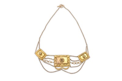 Lot 41 - A diamond-set necklace