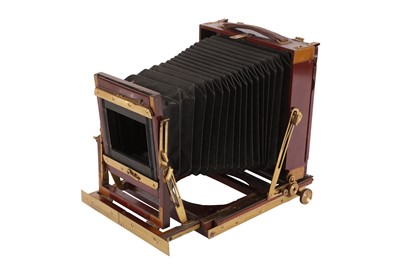 Lot 165 - A Hoare & Sons Half Plate Field Camera