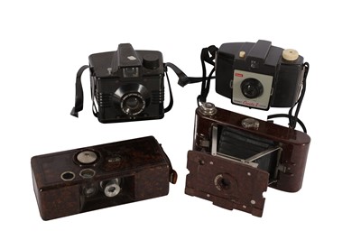 Lot 272 - A Unusual DeVry Q.R.S Kamra Bakelite 35mm Camera