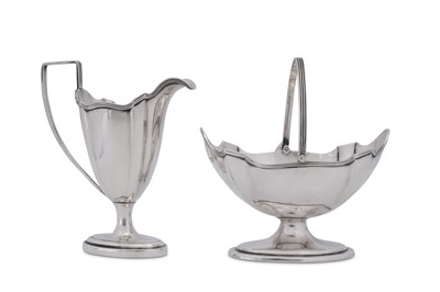 Lot 442 - An Edwardian sterling silver ‘strawberry set’, London 1909 by Thomas Bradbury and Sons